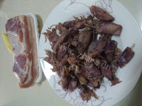 美味的墨斗鱼红烧肉做法图解1)