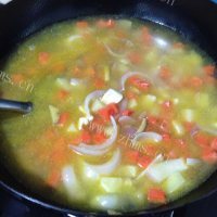 好吃的咖喱鸡肉土豆饭做法图解8)