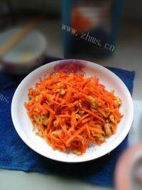 家常菜胡萝卜丝炒鸡蛋