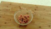 家常菜木耳小炒肉做法图解2)