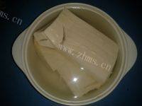 「美味可口」鲫鱼豆腐汤做法图解3)