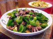 家常菜辣椒炒鸡杂