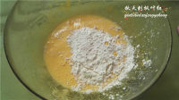 自制虎皮蛋糕卷做法图解16)