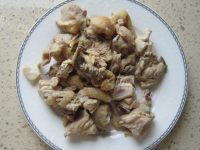 色味俱佳的香菇鸡腿焖饭做法图解7)