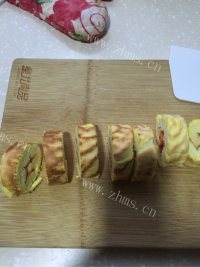 自制虎皮蛋糕卷做法图解15)