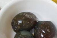 简易的凉拌皮蛋豆腐做法图解3)