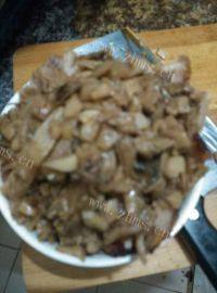 家常菜梅菜扣肉做法图解12)
