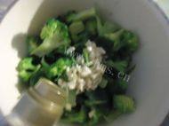 「绿色食物」蒜蓉西兰花