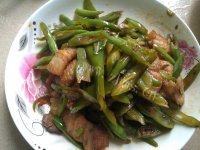 五花肉炒四季豆