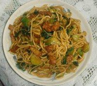 色味俱佳的青菜炒面