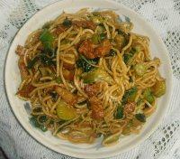 色味俱佳的青菜炒面