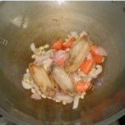 香浓美味的咖喱鸡翅做法图解5)