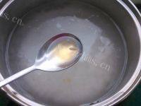 美味早餐三文鱼粥做法图解4)