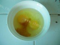 口感极佳的美味蛋炒饭做法图解3)