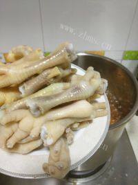 不错的香干卤鸡爪做法图解6)