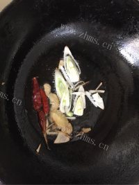 海鲜炒粉做法图解10)