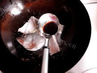 美味的鱼头豆腐做法图解4)