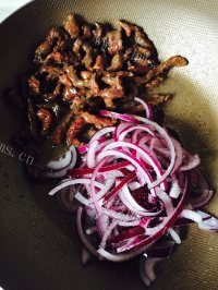 米饭拍档-葱爆牛肉丝做法图解8)