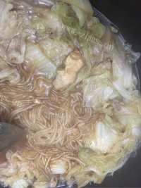 特下饭的猪肉白菜炖粉条做法图解10)