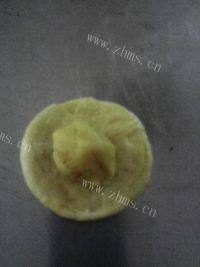 自己做的香酥红豆饼做法图解7)