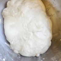 美味营养的葱油饼做法图解2)
