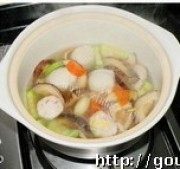 美味的蔬菜丸子汤