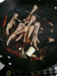 好吃的卤鸡爪做法图解5)