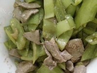 家常菜猪肝炒辣椒