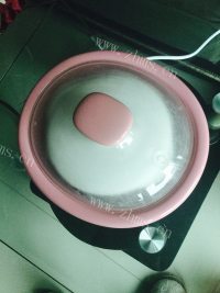 美味的天麻炖鱼头做法图解9)