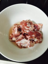 好喝清爽排骨汤做法图解3)
