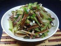 甘脆的芹菜炒豆干