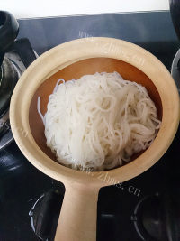 可口的牛肉米粉做法图解16)