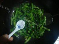 饱满的清炒菜心做法图解6)