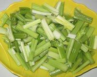 最爱的芹菜炒豆皮做法图解1)