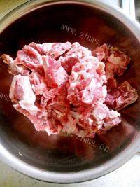 家常菜排骨炖豆角做法图解1)