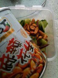 下酒菜花生米拌黄瓜做法图解3)