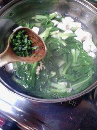 家常菜小白菜豆腐汤