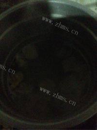 色味俱佳的猪肉韭菜饺子做法图解16)