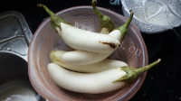 家常菜蒜香茄子做法图解1)