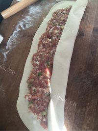 美味的肉龙做法图解7)