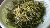 咸香的茼蒿豆皮做法图解6)