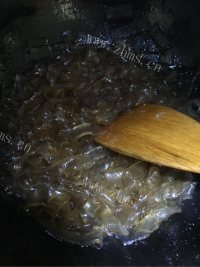 美味的东北拉皮做法图解8)