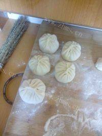 口感丰富的菠菜馅饼做法图解7)
