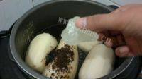 香甜的红糖糯米藕做法图解5)