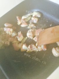 家常菜土豆焖鸡做法图解3)