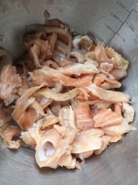 回味无穷的三文鱼肉松做法图解1)