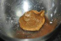 独特的自制珍珠奶茶做法图解4)