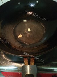 简易辣子鸡丁做法图解4)