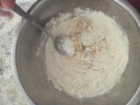 鲜美可口的草莓千层蛋糕做法图解2)