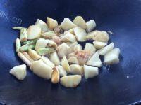 排骨炖土豆的做法图解三